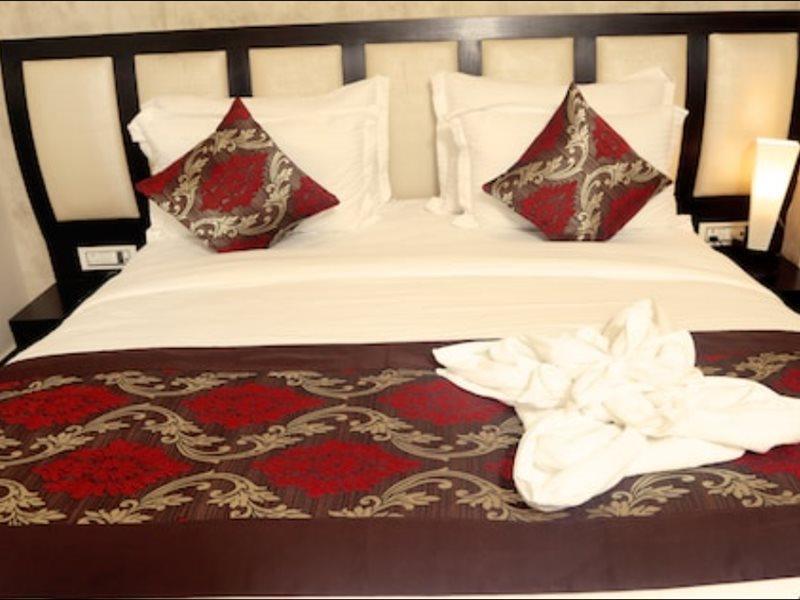 Hisār Hotel Suncity & Restaurant מראה חיצוני תמונה