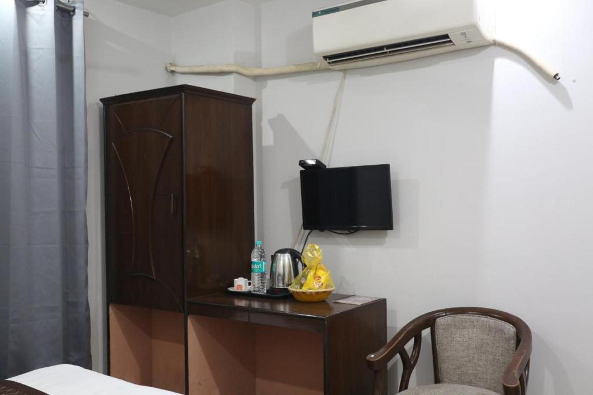 Hisār Hotel Suncity & Restaurant מראה חיצוני תמונה